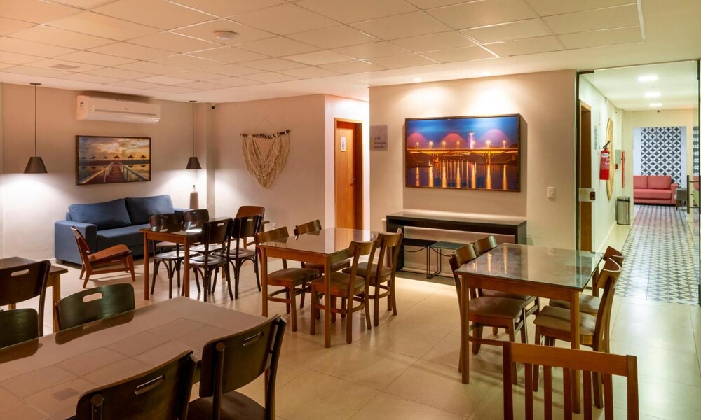 Hotel Vila Leste 25/43