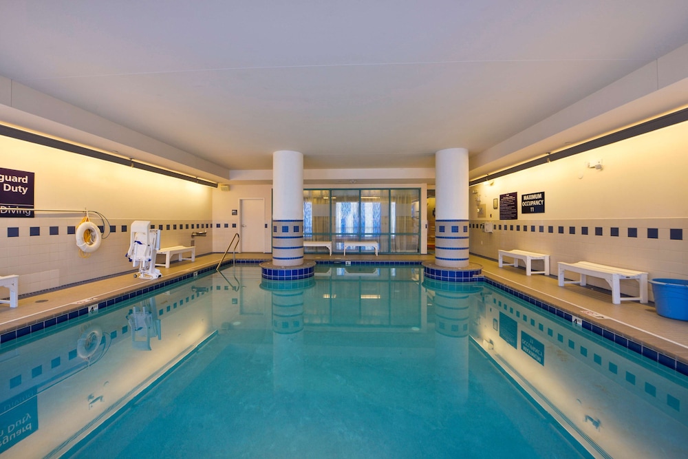Hampton Inn Virginia Beach Oceanfront South 19/47
