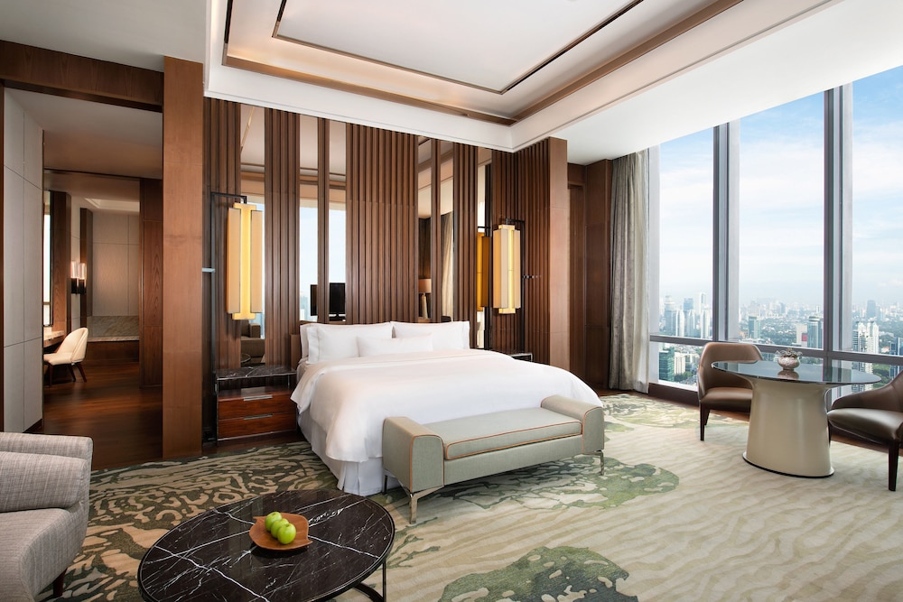THE WESTIN JAKARTA 18/77