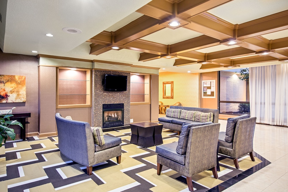 Holiday Inn Roanoke Tanglewood Rt 419 I581 46/62