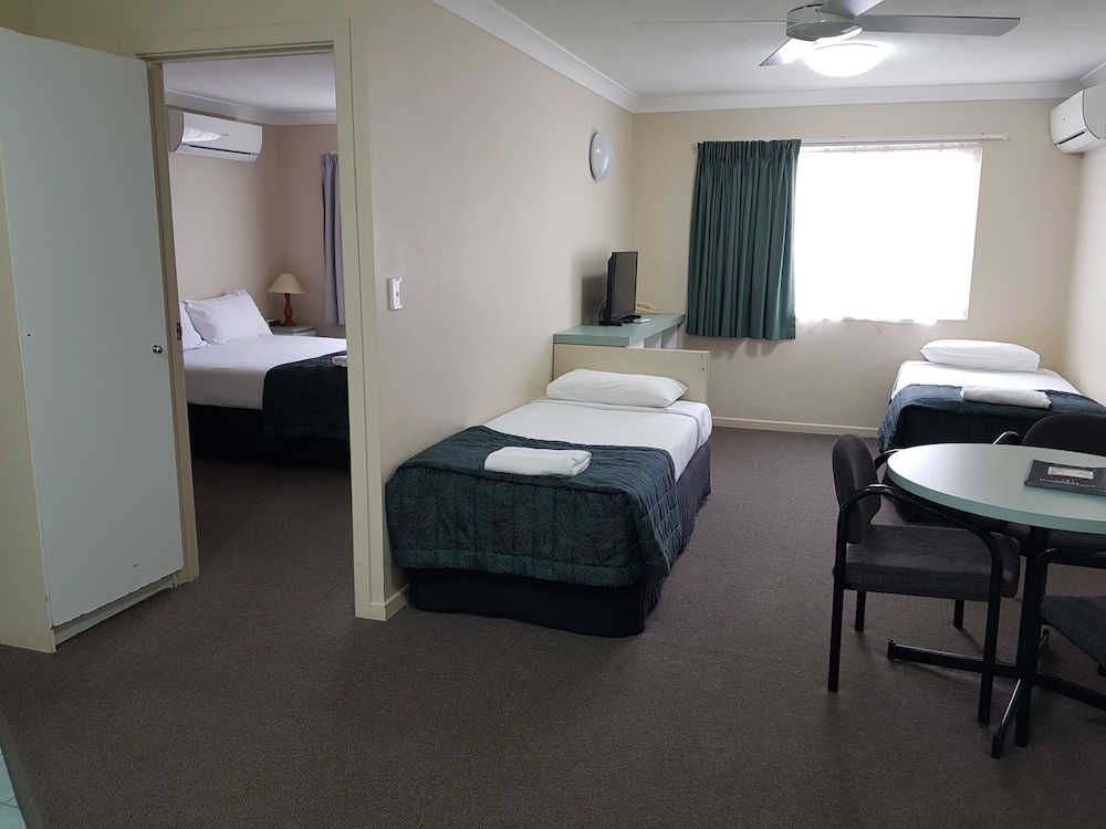 Southport Motel & Apartments 30/71