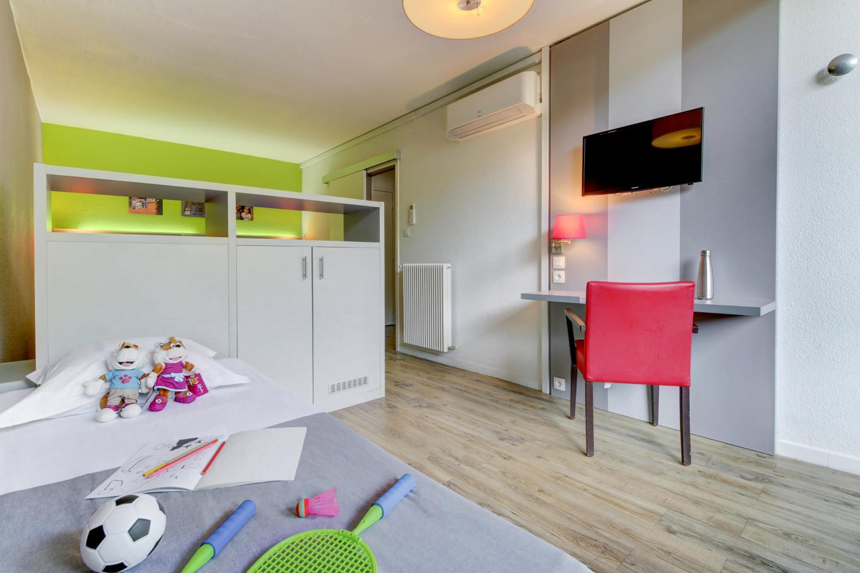 rooms