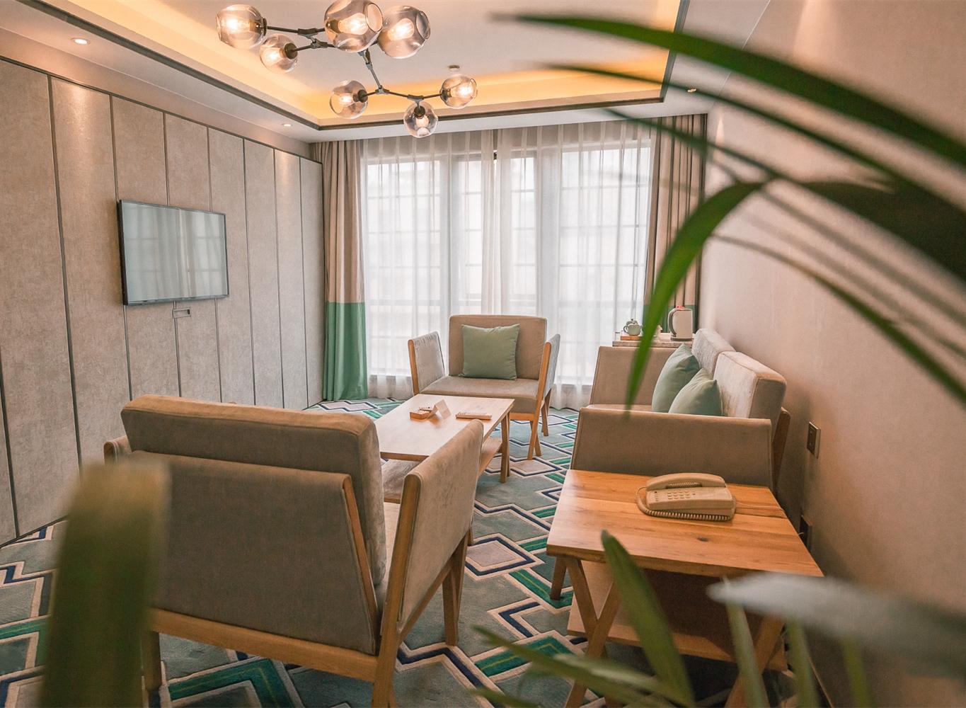 Cosy Park Hotel 48/58