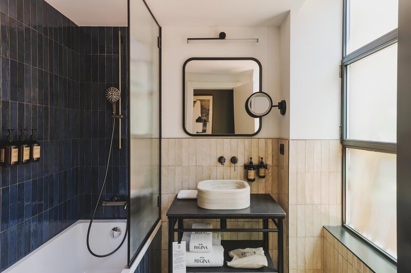 Hotel Regina Barcelona 50/50