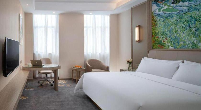 Vienna Hotel (Shenzhen Pingshan Longtian Small Town) 25/53