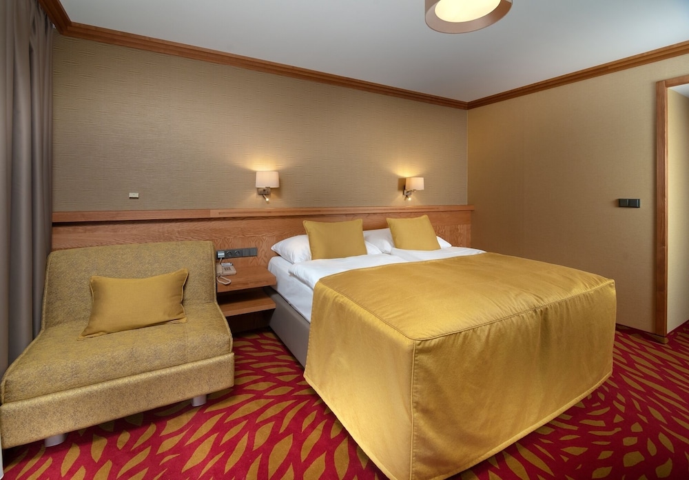 Hotel Harmony Club Hotel 22/67