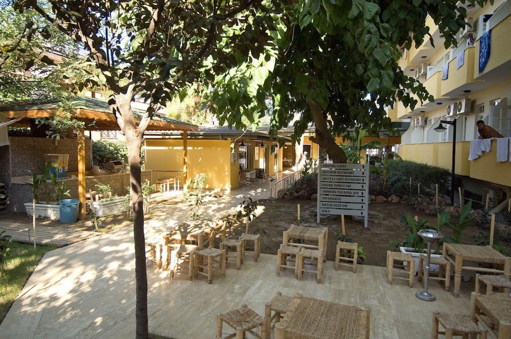 Club Hotel Sunbel 49/49