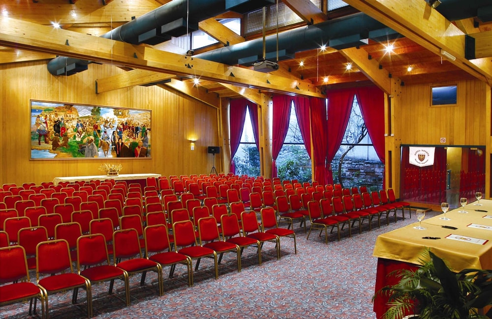 Nevada Hotel Bariloche 40/50