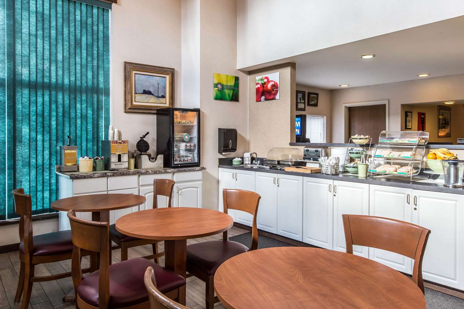 Quality Inn & Suites Silverthorne - Copper Mountain 11/21