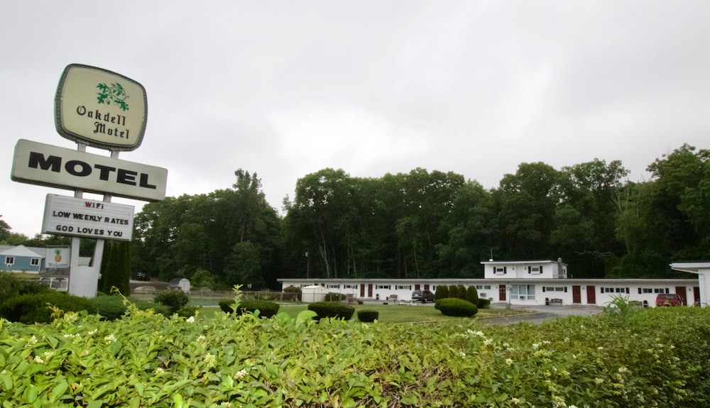 Oakdell Motel 50/57