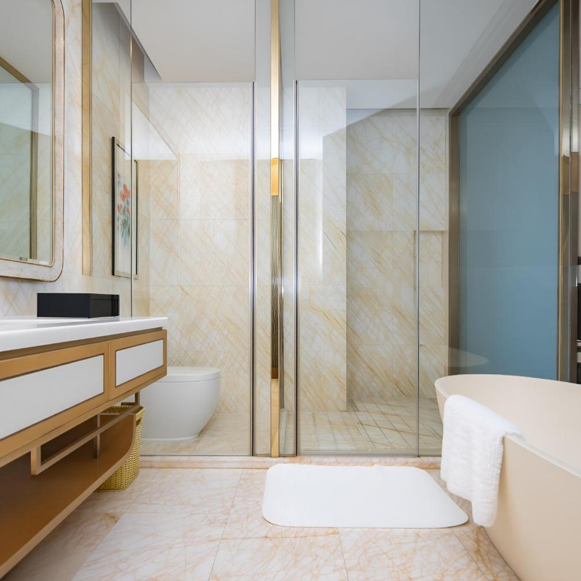 Harmony Hotel Shenzhen 76/82