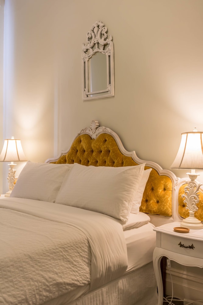 Fremantle Bed And Breakfast 13/45