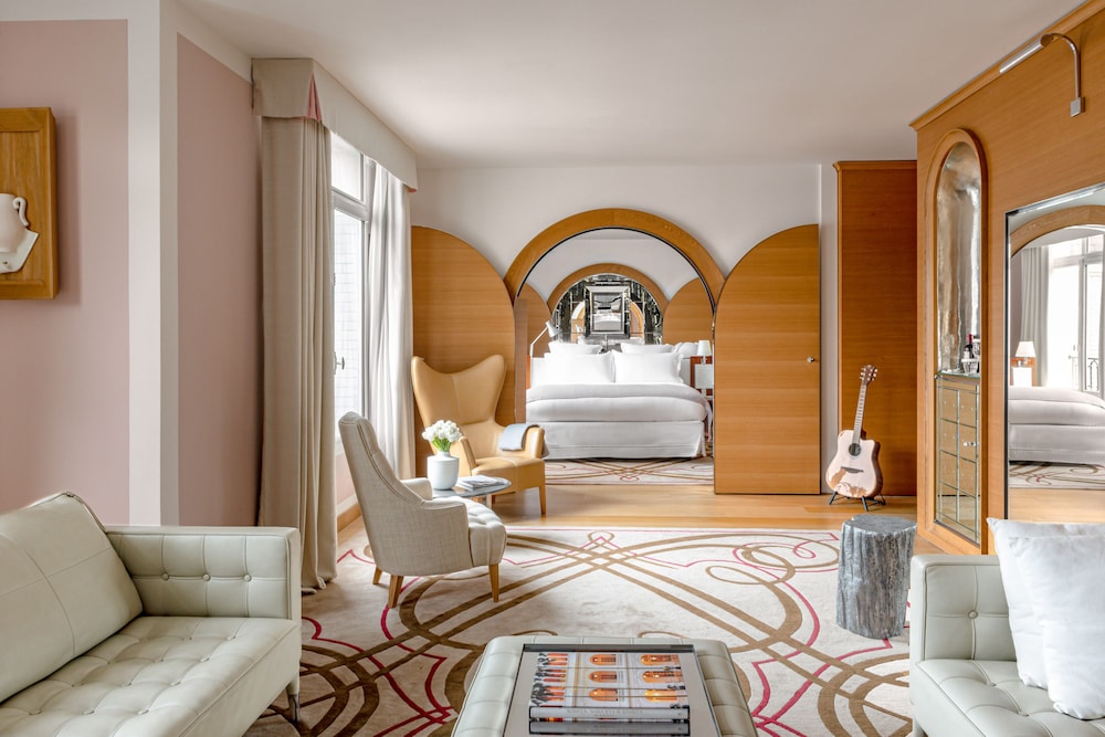 Le Royal Monceau Raffles Paris 58/80