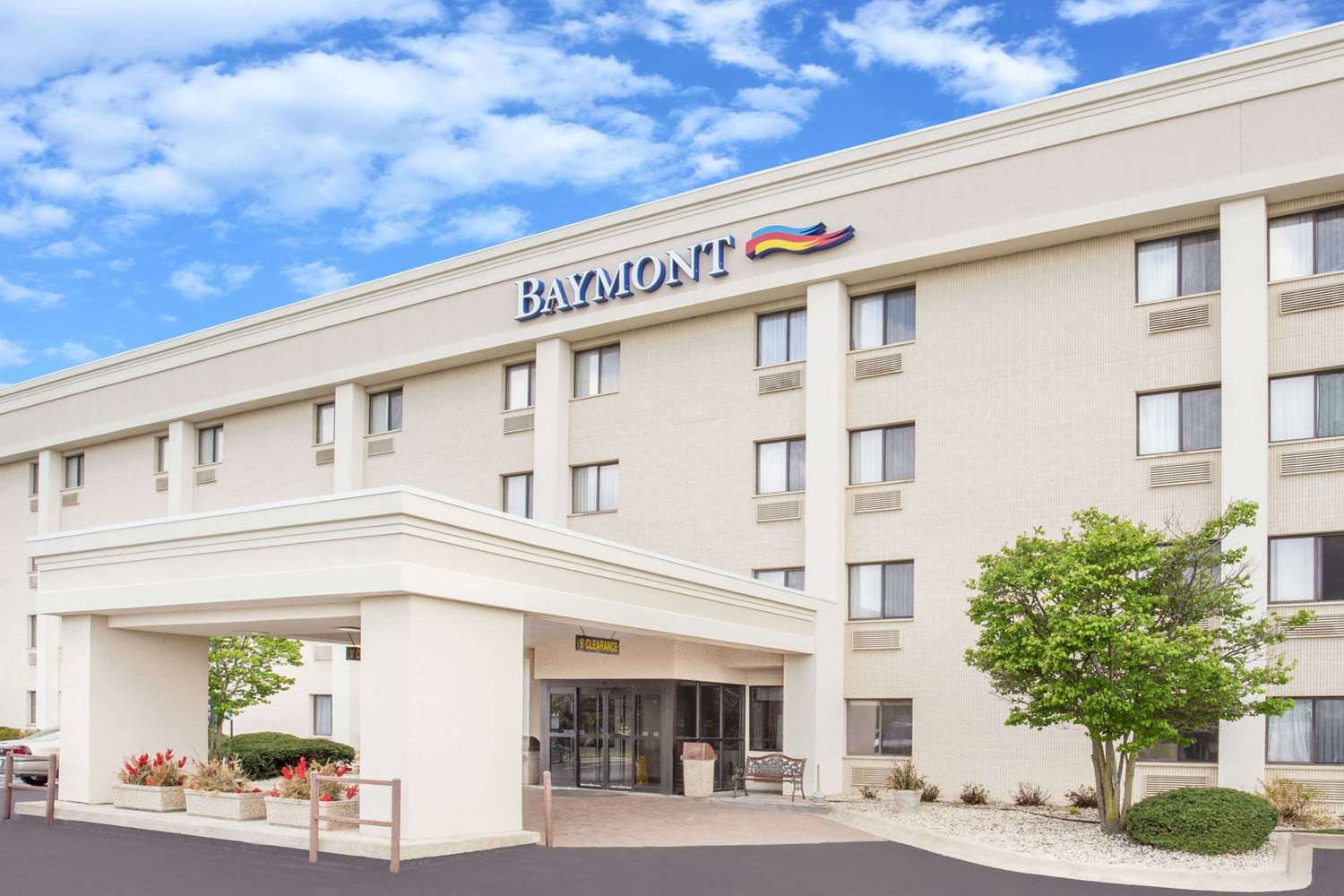 Baymont By Wyndham Janesville 2/23