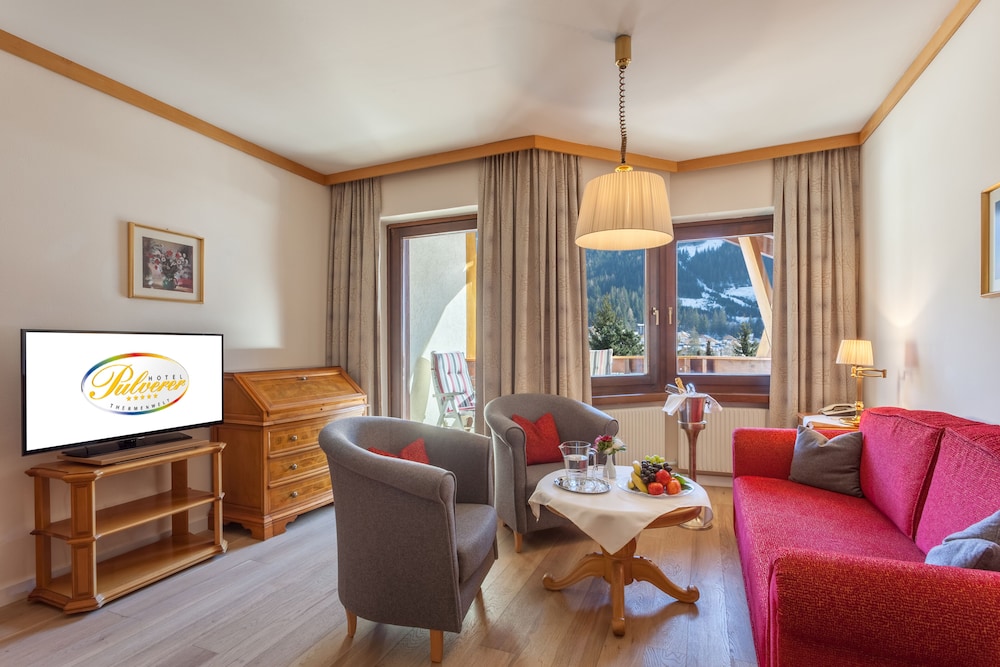 Thermenwelt Hotel Pulverer 32/50