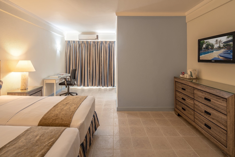 Time Out Hotel Barbados 31/50