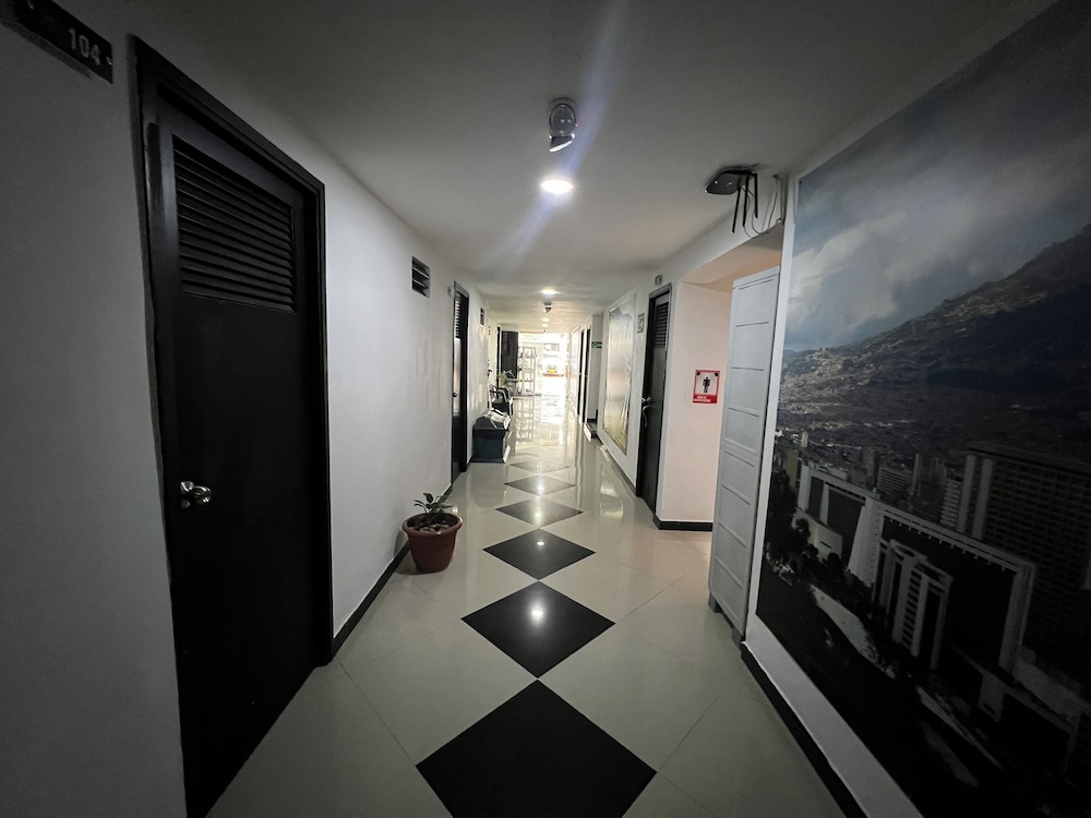 Hotel Laureles de Aburra Medellin 5/49