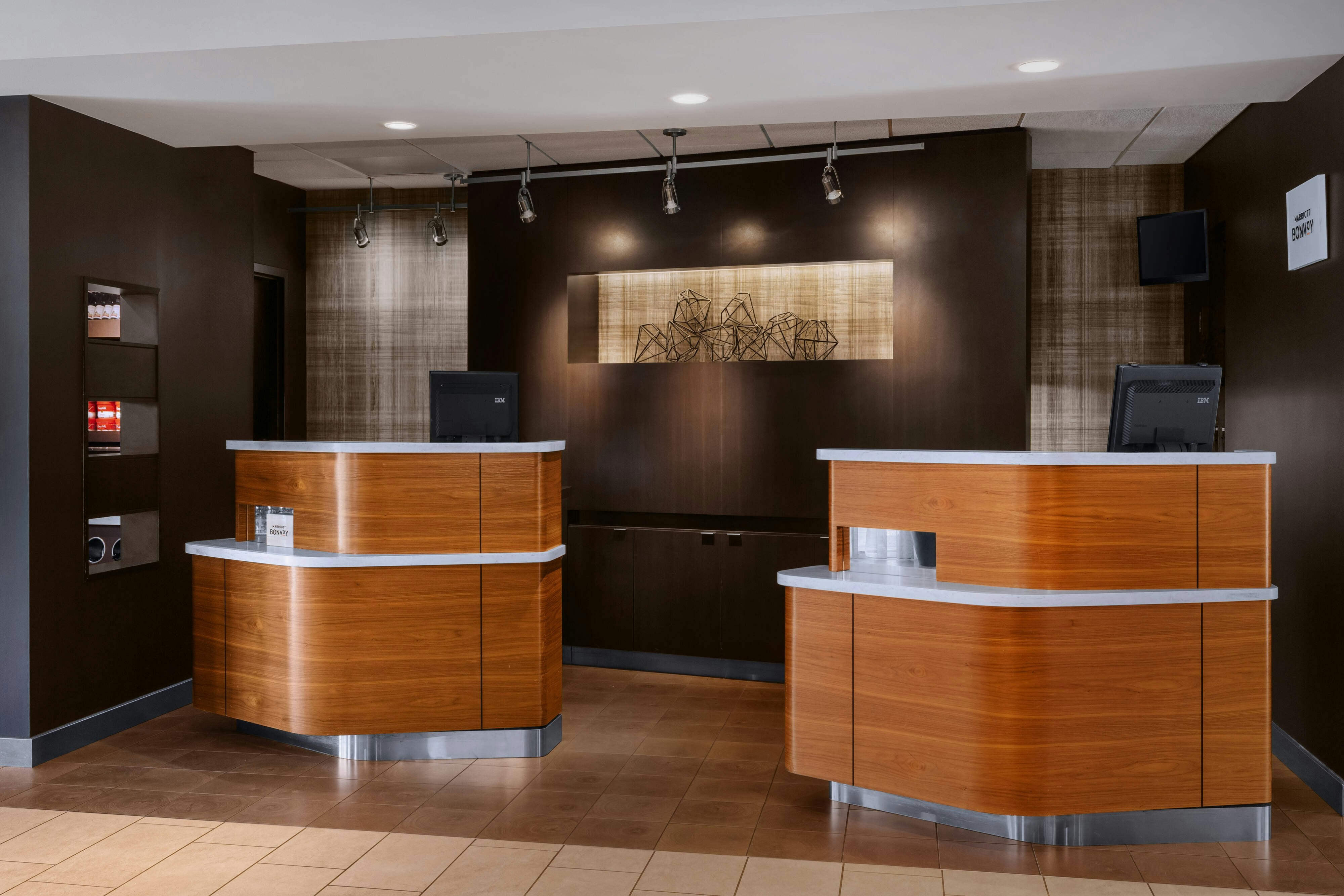 Lobby at Courtyard Fishkill by Marriott, FISHKILL - NY