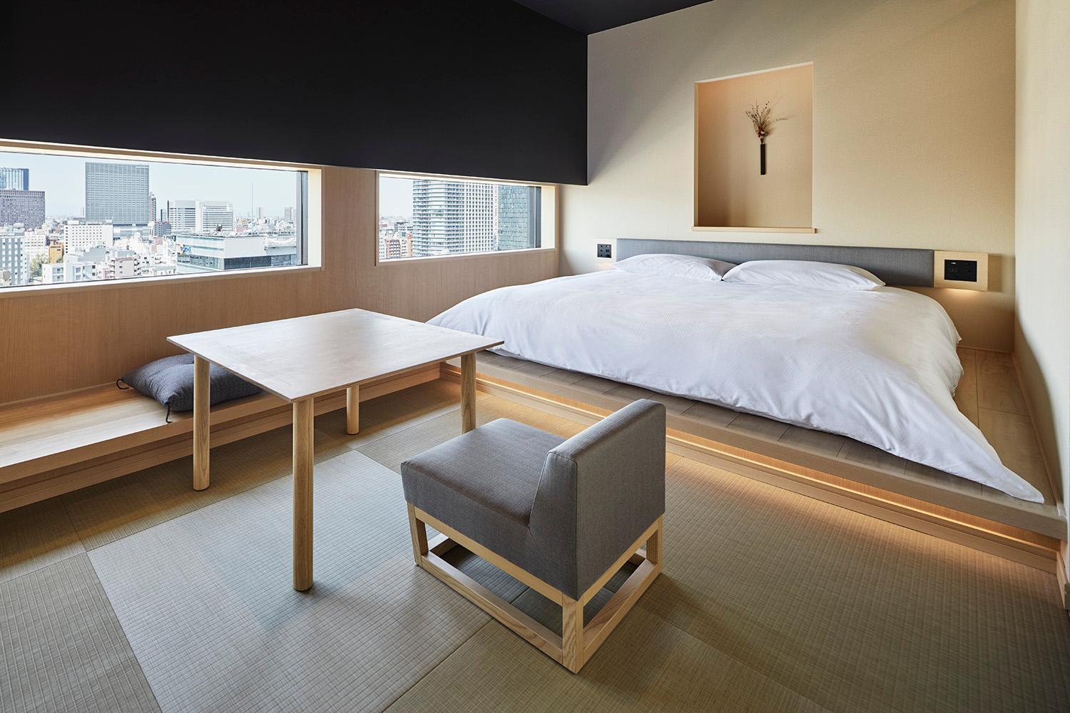 ROOM, DOUBLE BED, CITY VIEW