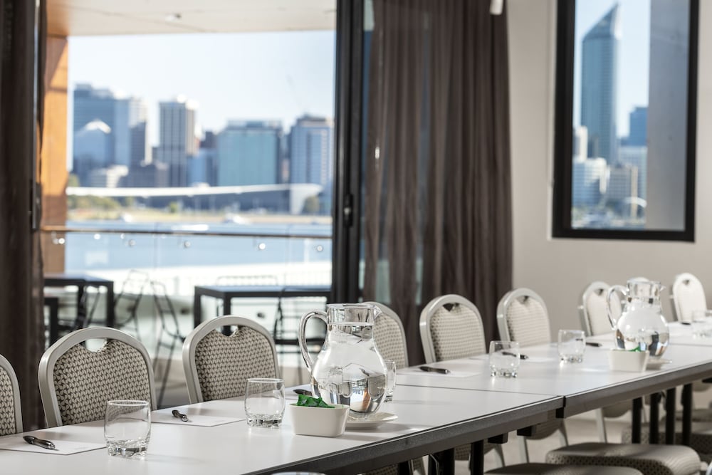 Quest South Perth Foreshore 45/56