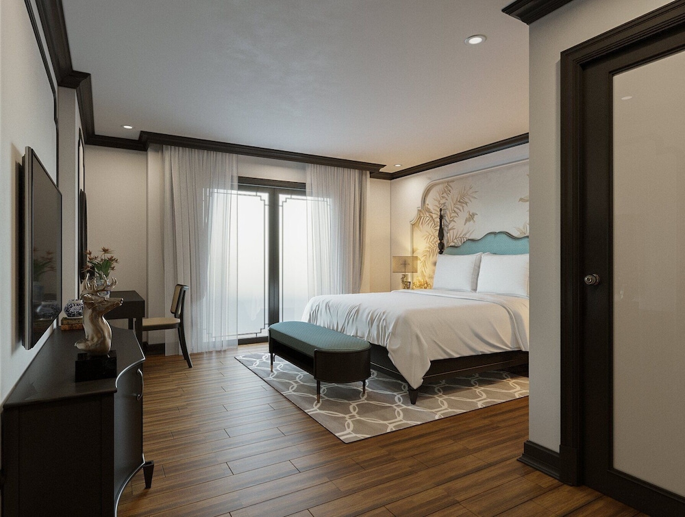 غرفة جونيور بسريرين منفصلين بإطلالة على المدينة بشرفة، Aquarius Premium Hotel 2/4