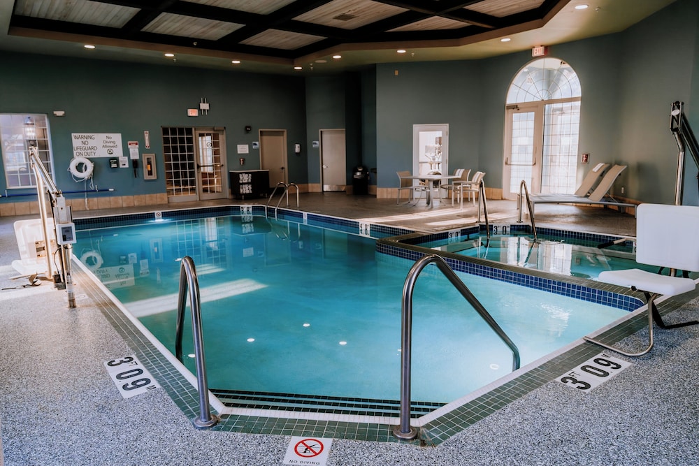 swimming pool spa