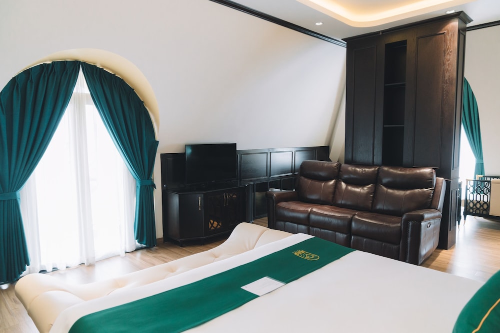 Goldient Boutique Hotel 17/50