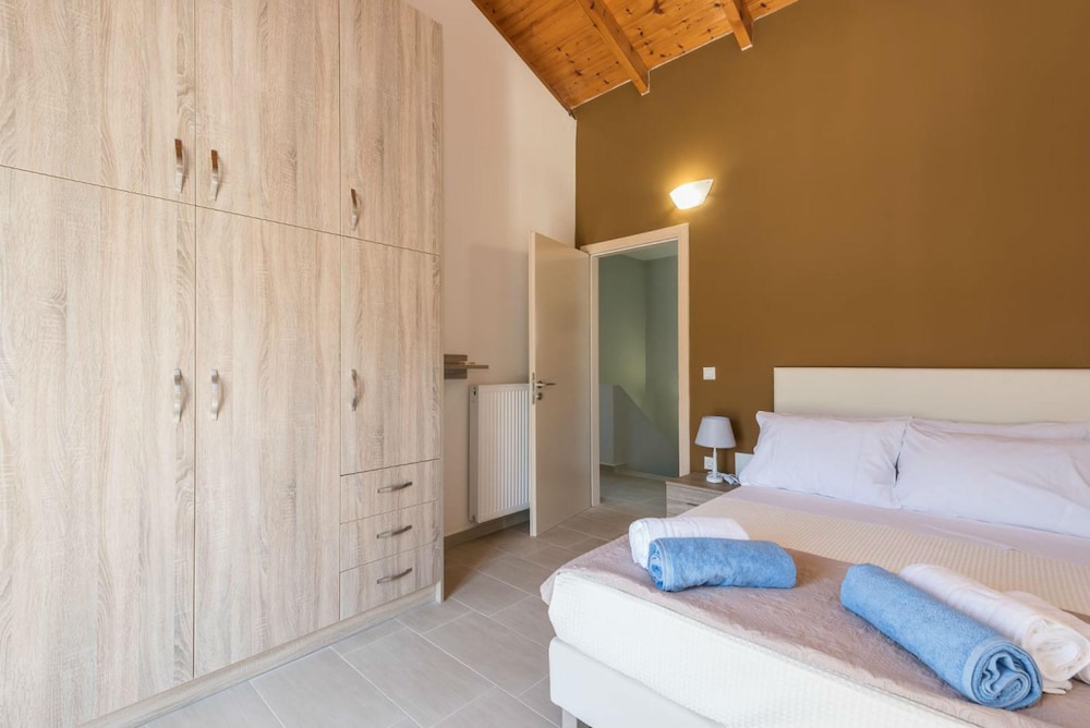 Neaira Villas Chania 11/50