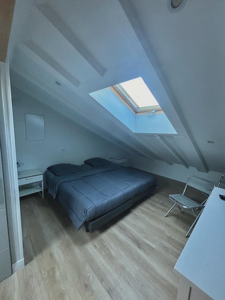 Studio, Kitchen