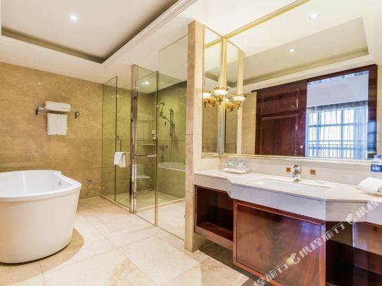 Oriental Bixi Hotel (Country Garden Alliance Zhongshan Branch) 47/53