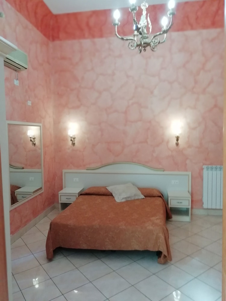 LA CORTE DEI PRINCIPI 31/56