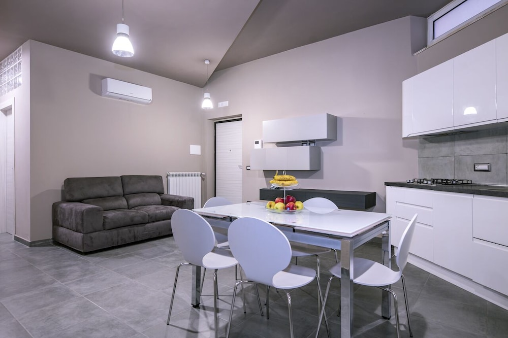 ERACLE HOTEL 37/61