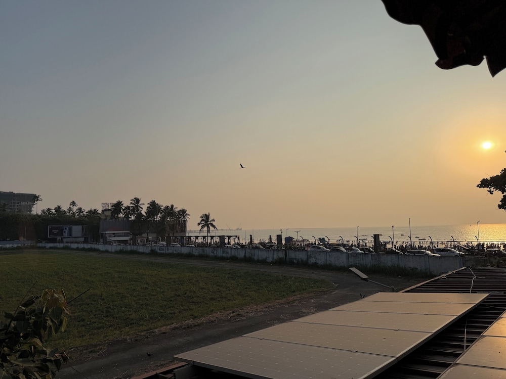 Hotel Beach Garden 32/50