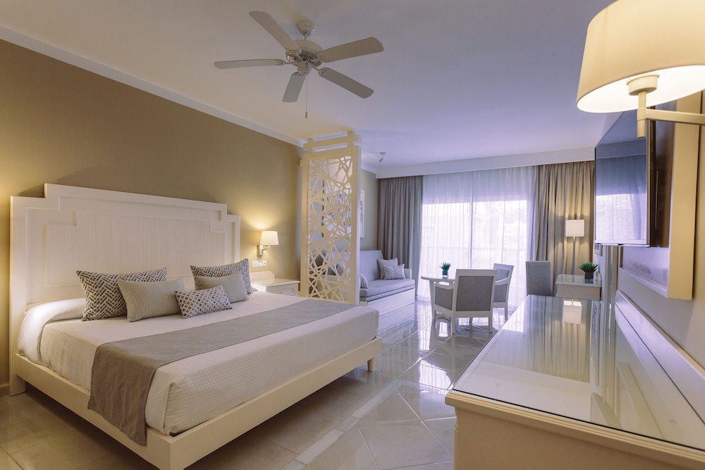 JUNIOR SUITE, DELUXE