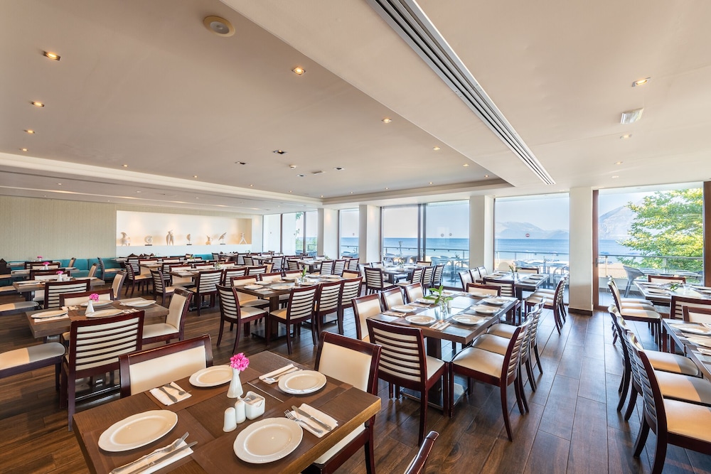 Porto Rio Hotel 30/50