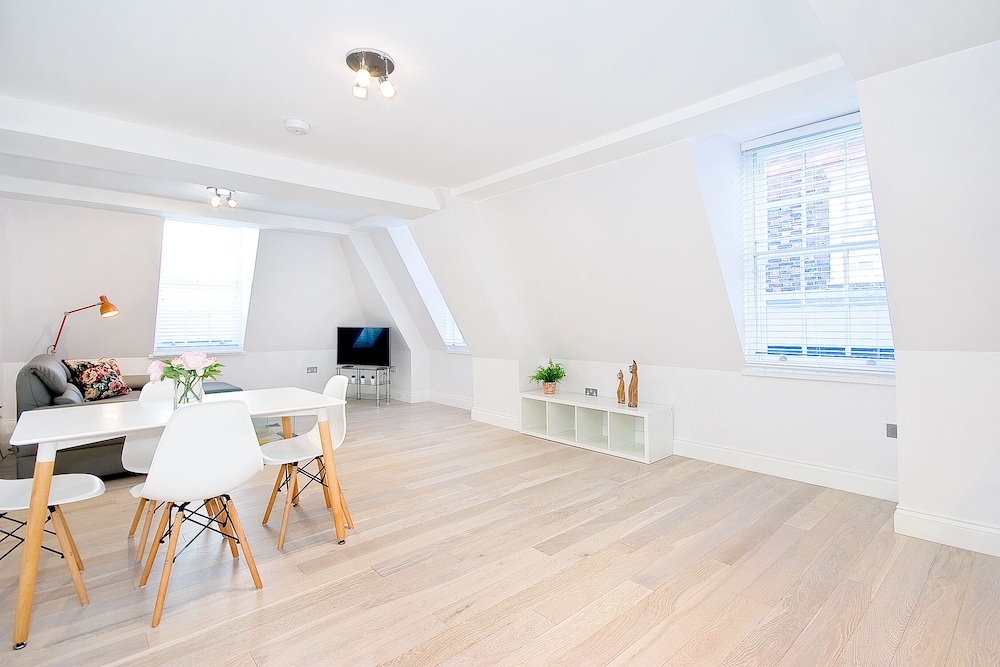 Eldon Chambers London 31/41