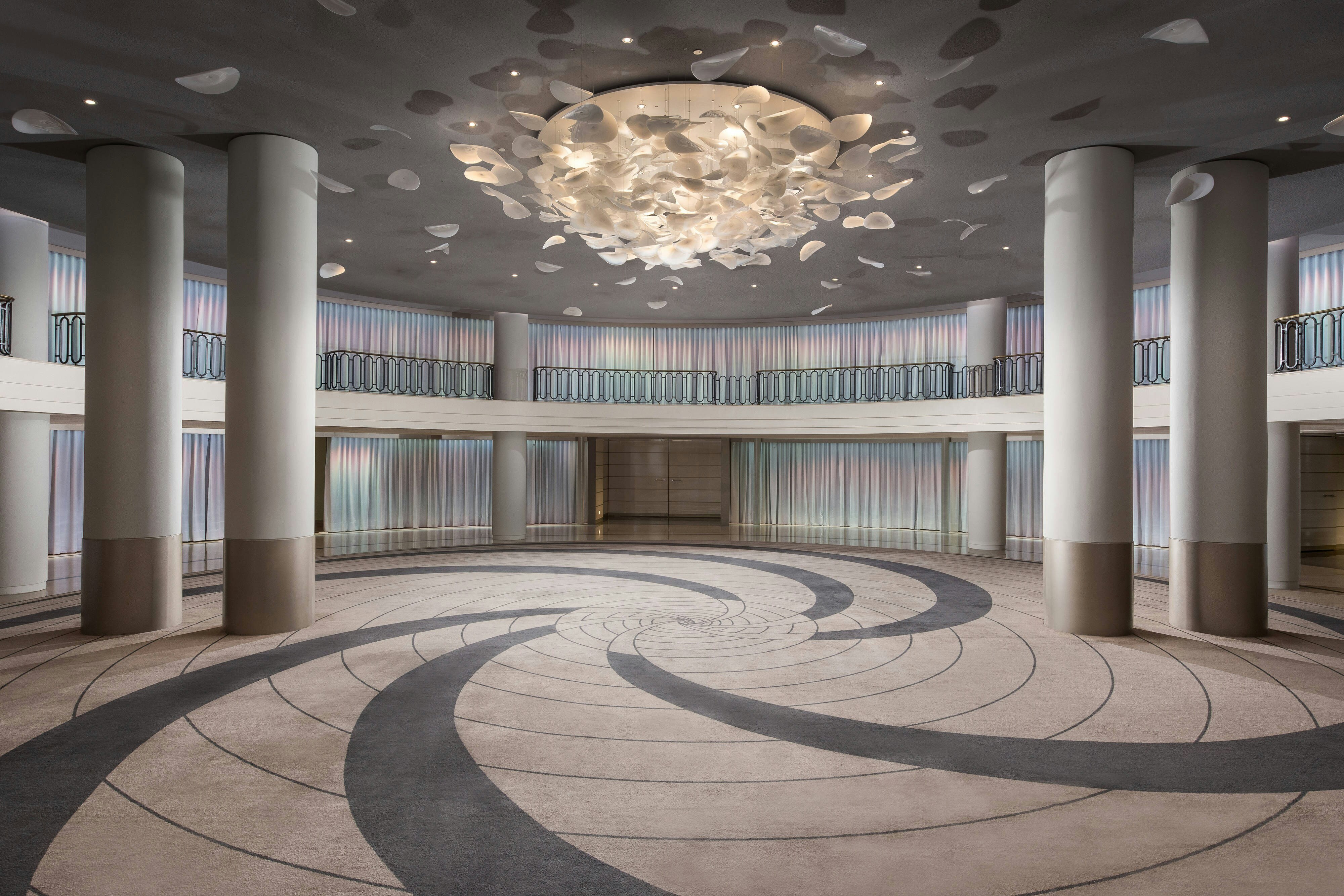 The Palace, A Luxury Collection Hotel 6/42