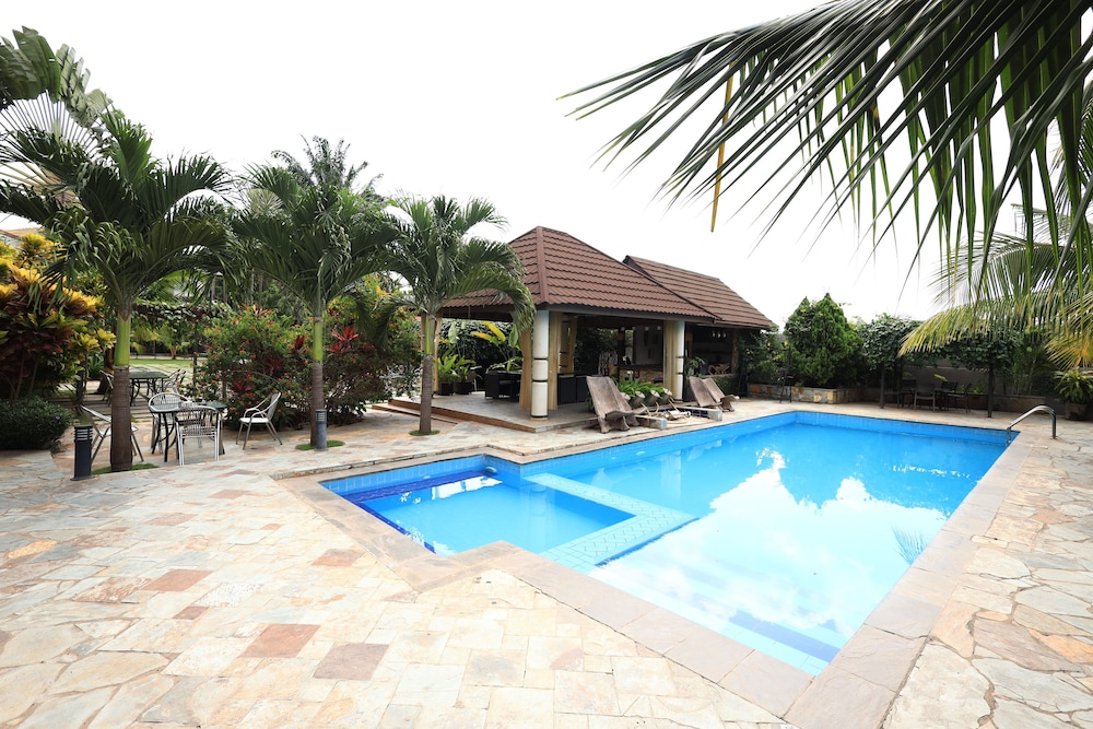 Sweet Garden Hotel 24/29