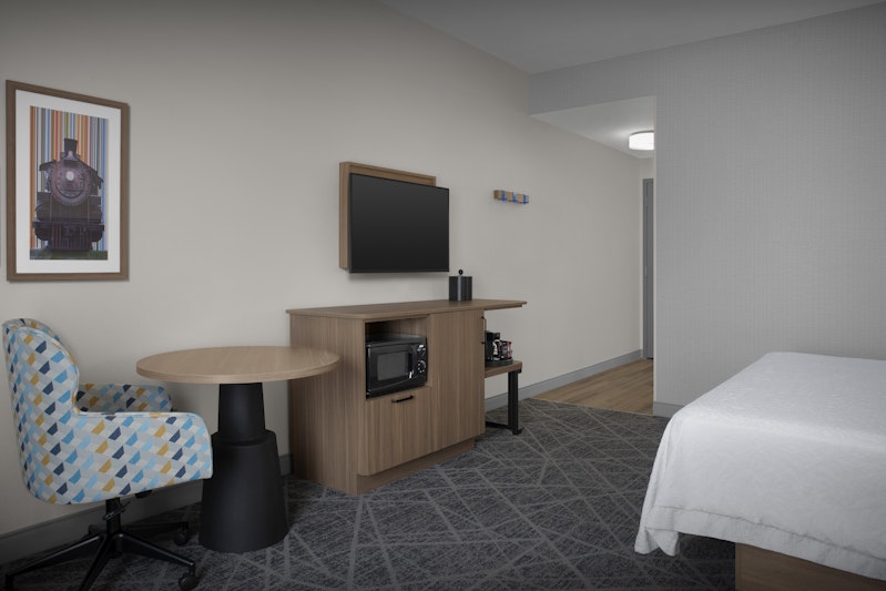 Hampton Inn and Suites Laurel, MS 40/45