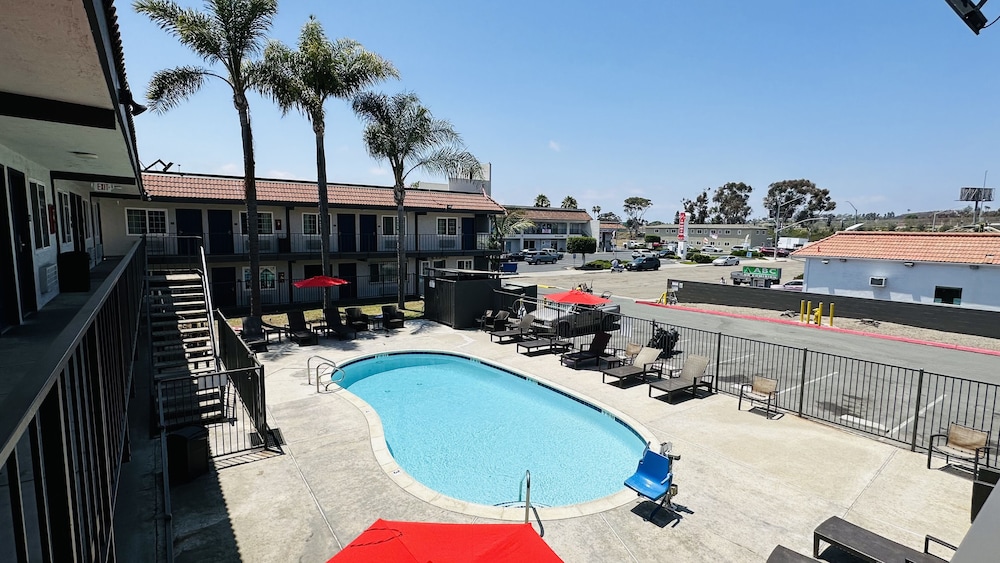 Studio6 Suites San Ysidro, CA – San Diego South Bay 35/51