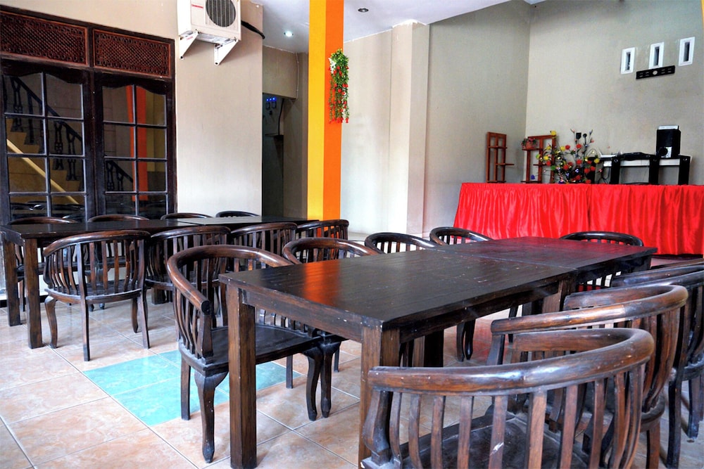 SPOT ON 2629 Duta Karimun 41/50