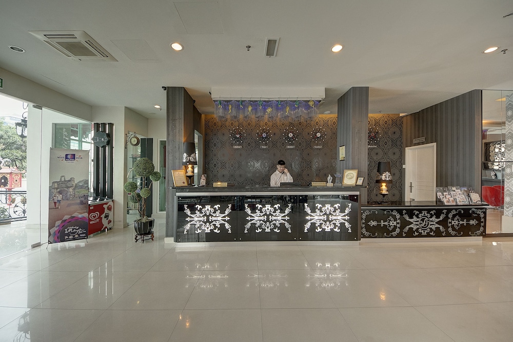 Arenaa Deluxe Hotel Melaka 3/61
