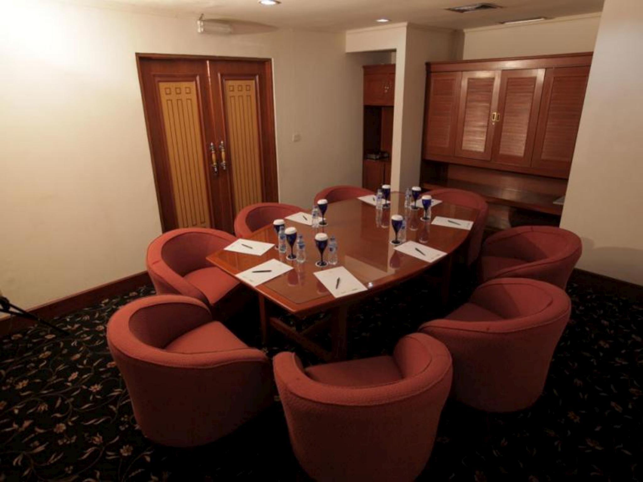 Oasis Amir Hotel Kt 22/24