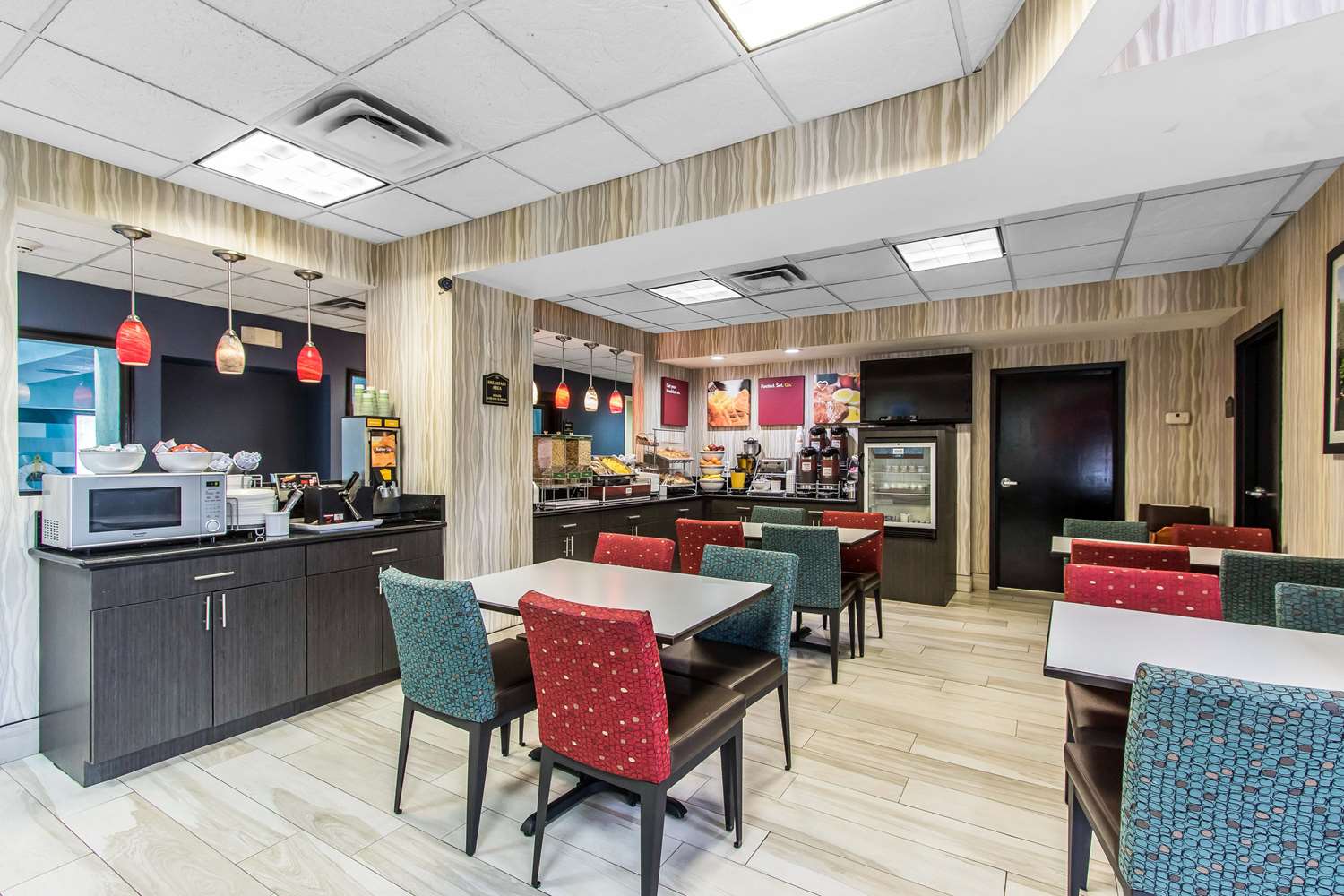 restaurant cafeteria