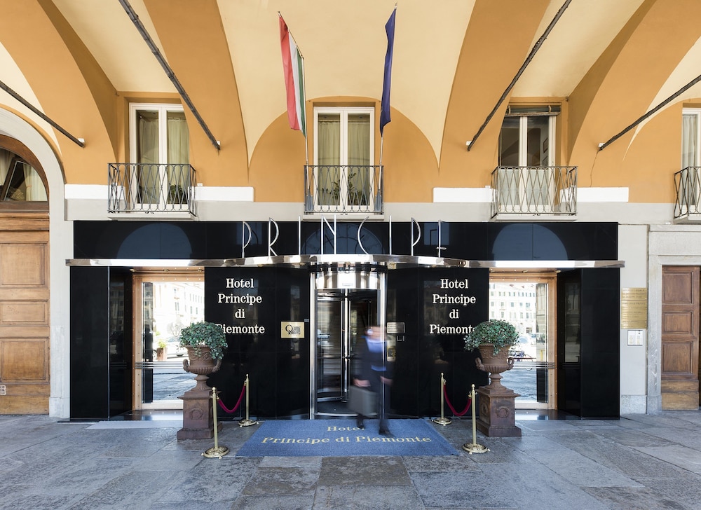 Phi Hotel Principe 52/60
