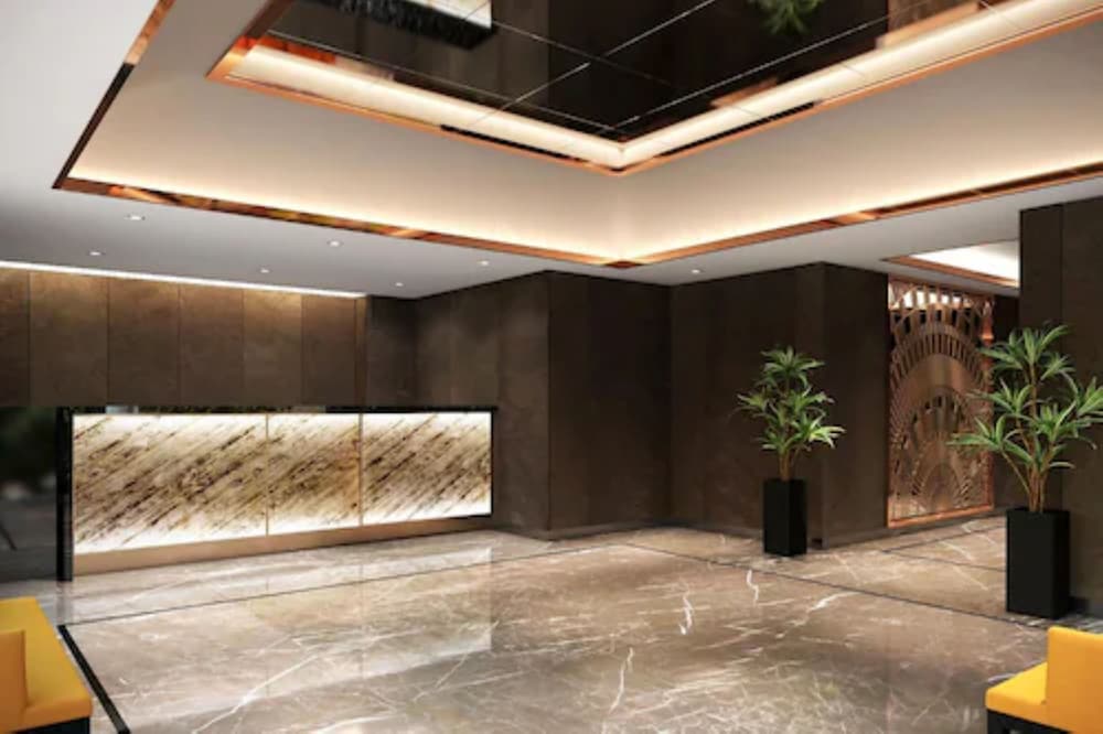 Hotel 81 Orchid 11/31