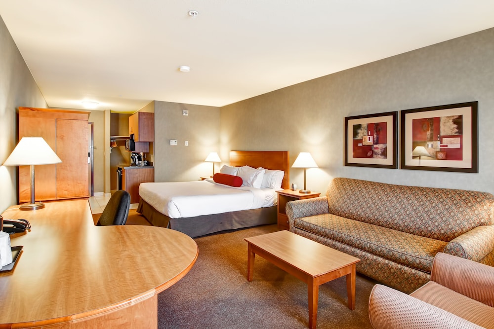 Ramada by Wyndham Ponoka 16/39