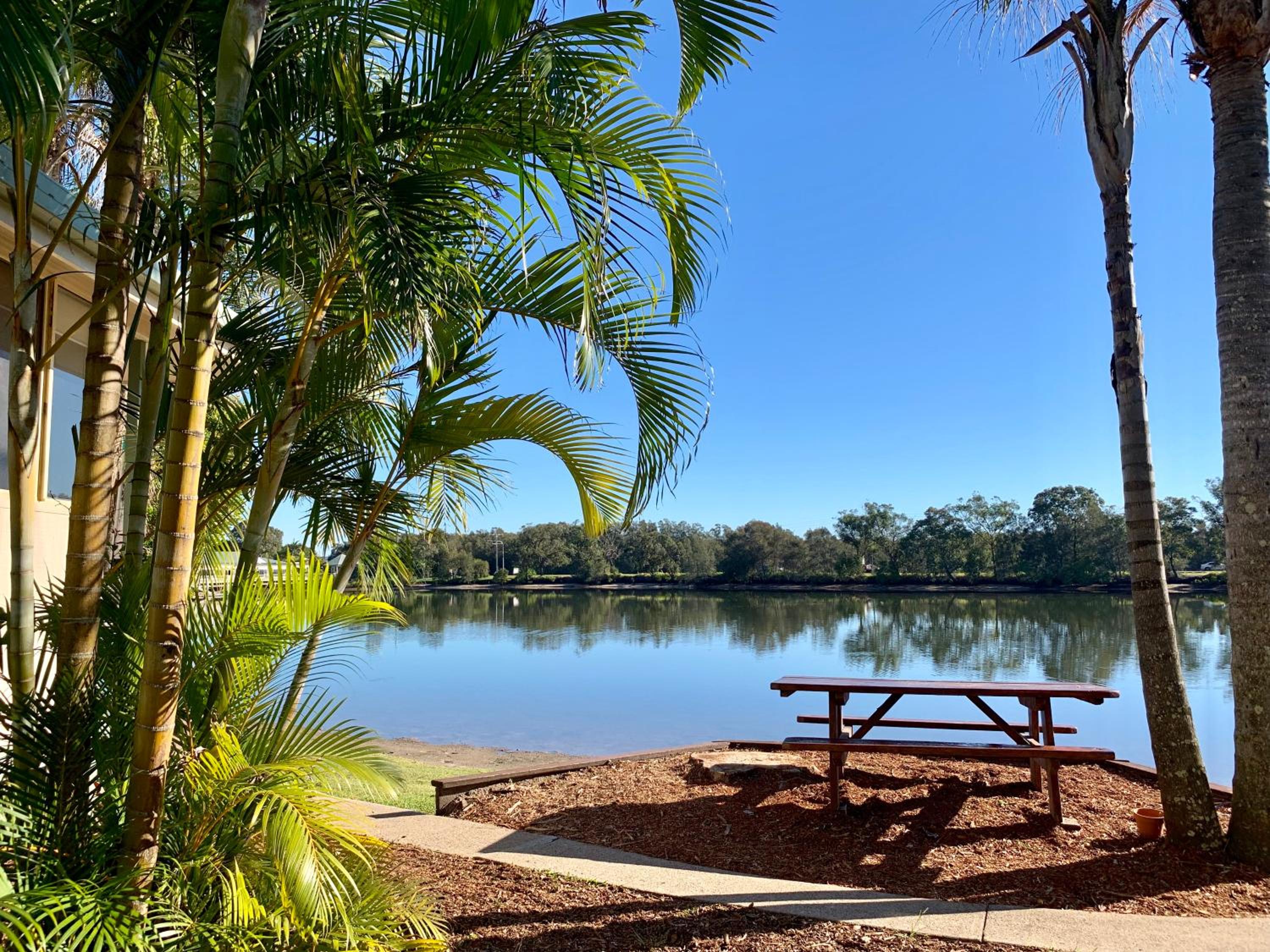 Maroochy River Resort & Bungalows 47/50