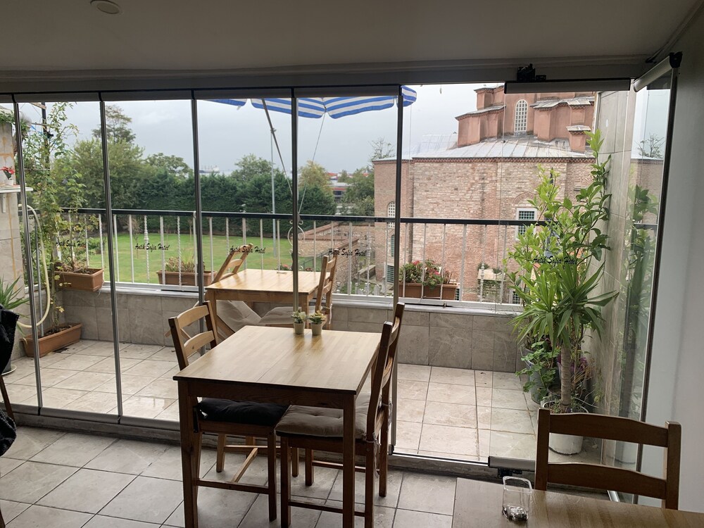 ANTIK SOFIA HOTEL 35/50