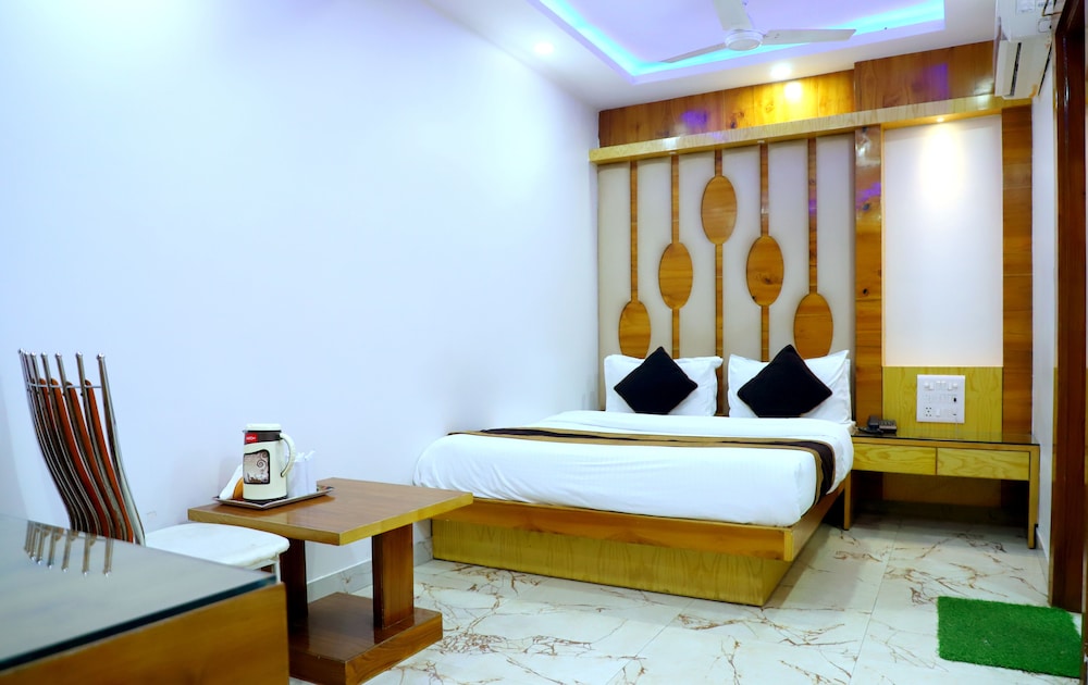 Hotel Pink City 20/43